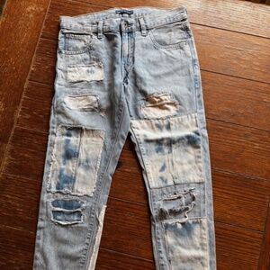 Levi The Crush Taper size 25